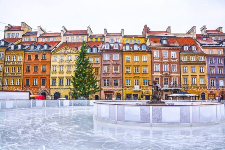 Family Tour of Warsaw Old Town with Fun Activities for Kids - St John’s, St Anne’s, and the Royal Castle stop you can’t skip