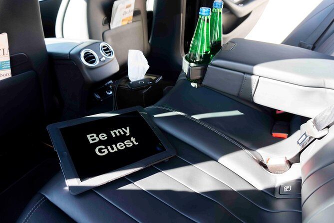 First class Warsaw Airport Transfer (WAW) - Inside the Ride: Air-Conditioned Comfort, WiFi, and Water
