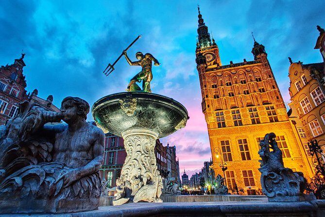 First Time in Gdańsk? Private Tour of Old Gdańsk’s Highlights - From the Crane to Długie Pobrzeże: Seeing Old Town by the River