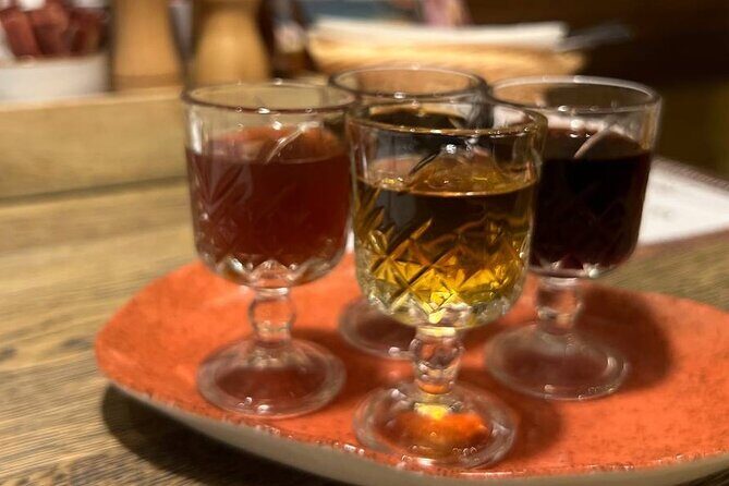 Food Tasting Tour of Polish Cuisine - Guides make it or break it: names like Olia and Mariana