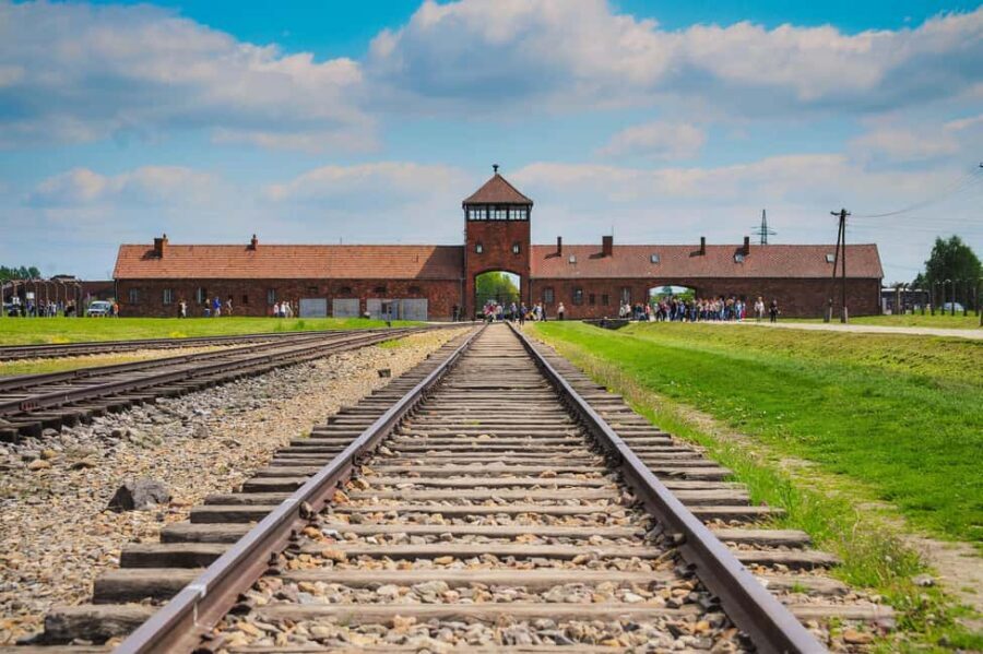 From Krakow: Auschwitz-Birkenau Day Tour with Pickup - The Radisson Blu Pickup and the 75-Minute Drive That Sets the Mood