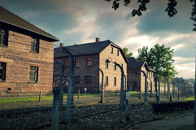 From Krakow: Auschwitz-Birkenau: Guided Tours & Private Transport - How the Day Flows: Time Blocks That Shape Your Experience
