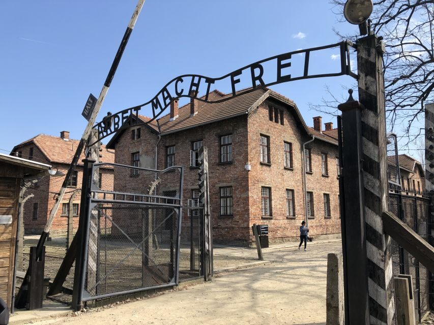 From Krakow: Auschwitz-Birkenau Live Guided Tour & Pickup - Krakow Pickup and the Ride to Oświęcim