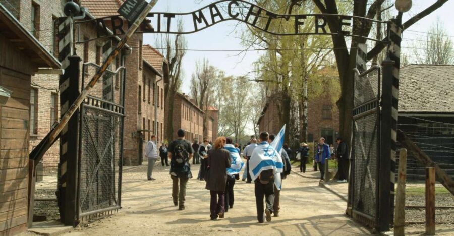 From Krakow: Auschwitz-Birkenau Memorial and Museum Tour - The Guide Matters: Sylvie, Jacek, and Joanna as Proof of the Difference
