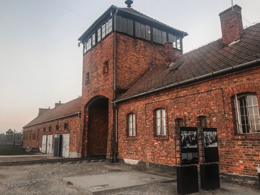 From Krakow: Auschwitz-Birkenau Private or Shared Tour - Auschwitz day trip from Kraków: what the schedule is designed to protect