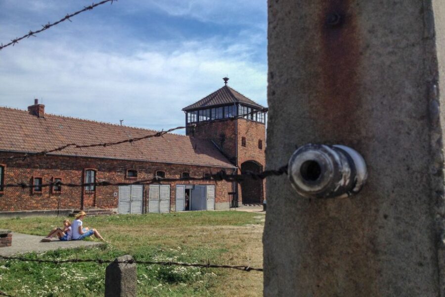 From Krakow: Auschwitz-Birkenau Private or Shared Tour - Entering Auschwitz I: security screening, official guidance, and your first 2 hours
