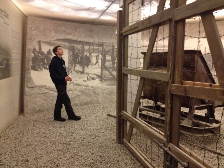 From Krakow: Auschwitz-Birkenau Private or Shared Tour - Who should book this tour from Kraków?