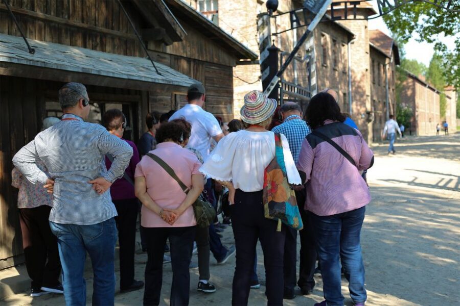 From Krakow: Auschwitz Birkenau Small Group Tour with Pickup - Lunch on the road: optional, practical, and not a distraction