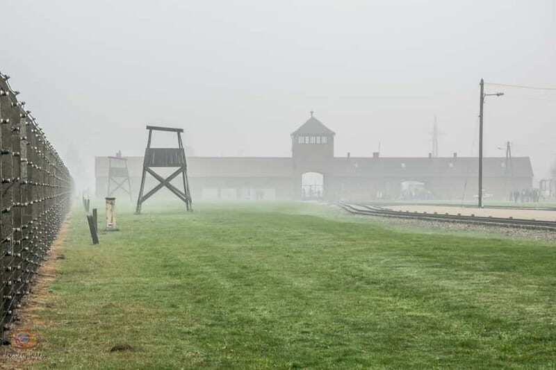 From Krakow: Auschwitz-Birkenau Tour with Transfer - Should you book this Auschwitz-Birkenau tour from Krakow?
