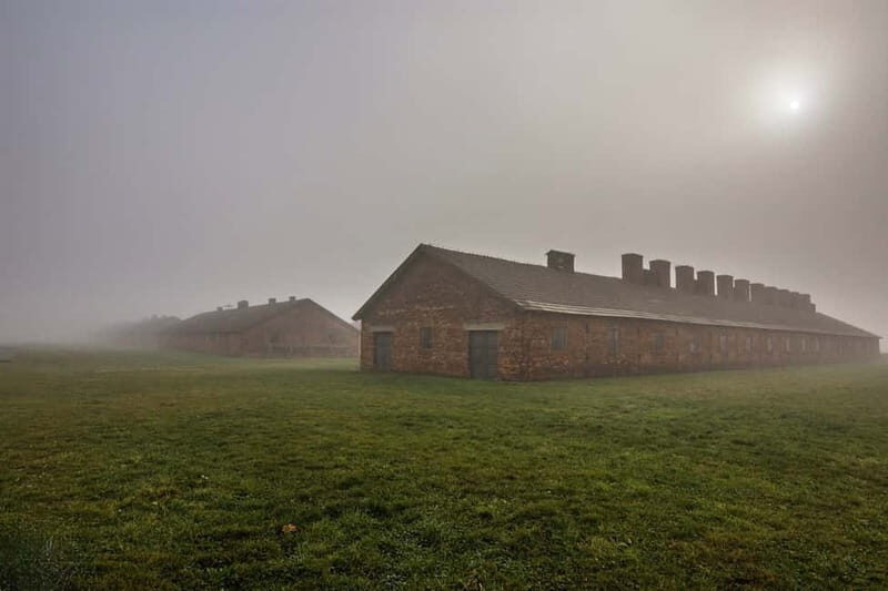 From Krakow: Auschwitz-Birkenau Tour with Transfer - Auschwitz I: how the first guided stop sets the tone