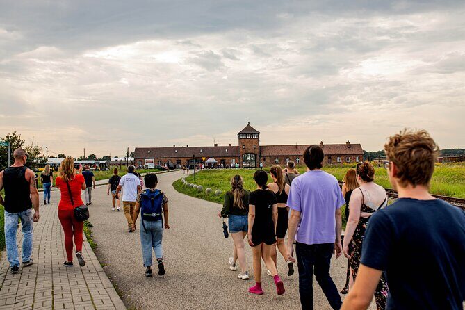 From Krakow: Auschwitz-Birkenau Trip with Transport - Who this Auschwitz-Birkenau day trip is best for