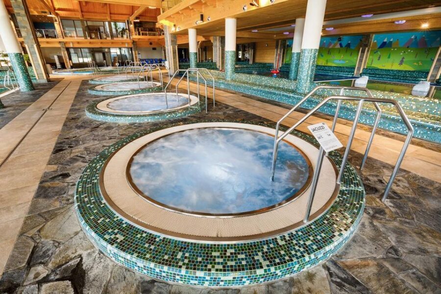From Krakow: Chochołowskie Thermal Baths Ticket and Transfer - Dealing with crowds: families, busier weekends, and finding quiet