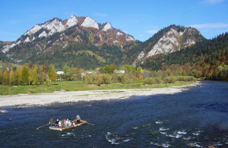 From Krakow: Dunajec River Rafting with Thermal Baths option - Practical tips for an 11-hour day that runs in rain