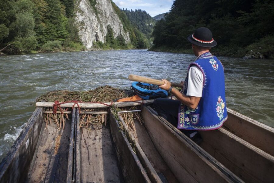 From Krakow: Dunajec River Rafting with Thermal Baths option - Should you book this Dunajec rafting-and-baths day trip?