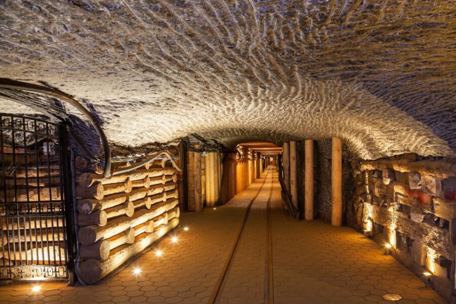 From Krakow: Guided Wieliczka Salt Mine Tour - Timing with transport: how the 4 hours fits your Krakow plans