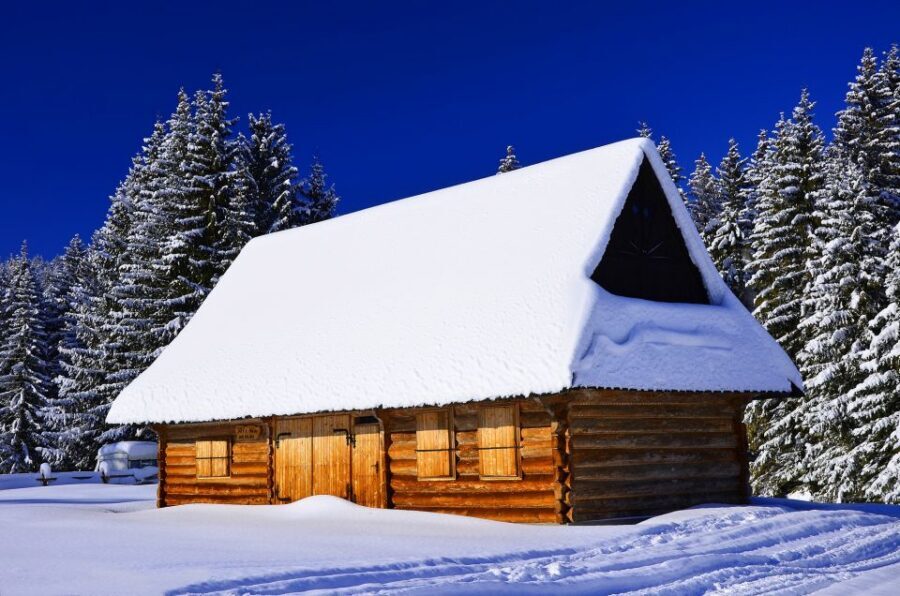 From Krakow: Hot Springs and Zakopane with Gubałówka - Witów and the old wooden church: history you can actually walk into