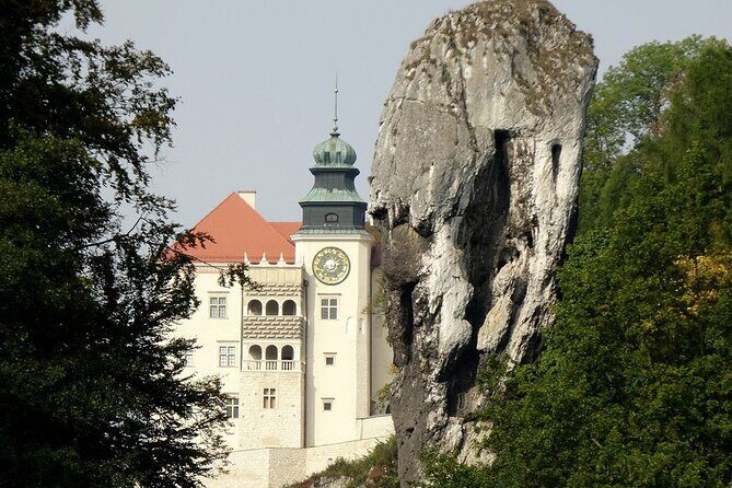 From Krakow: Ojcow National Park and Pieskowa Skala Castle - How long the day feels (and what to wear)