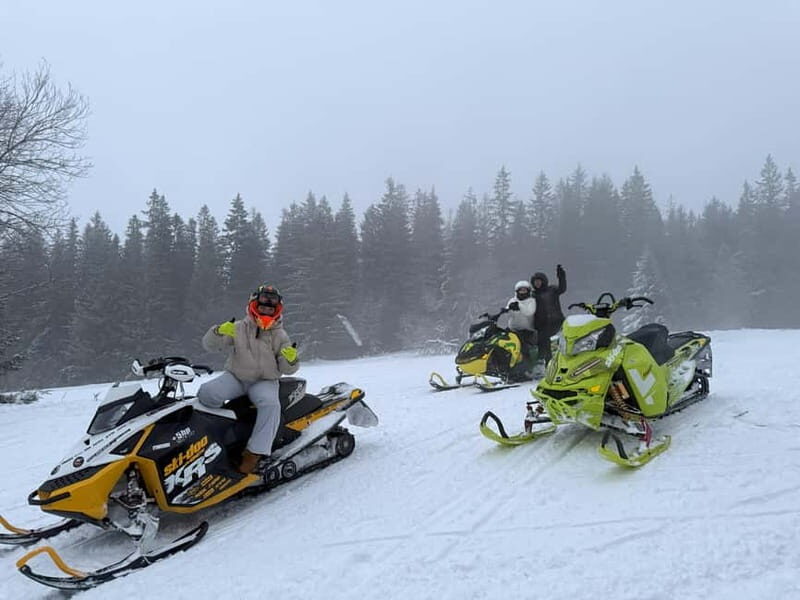 From Krakow: Snowmobile, Zakopane & Chochołowskie Baths - Chochołów Wooden Village and the Sculptor Hut Stop