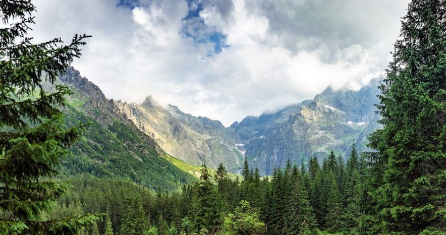 From Krakow: Tatra Mountains and Morskie Oko Hike - Food and drinks: plan ahead, but don’t panic