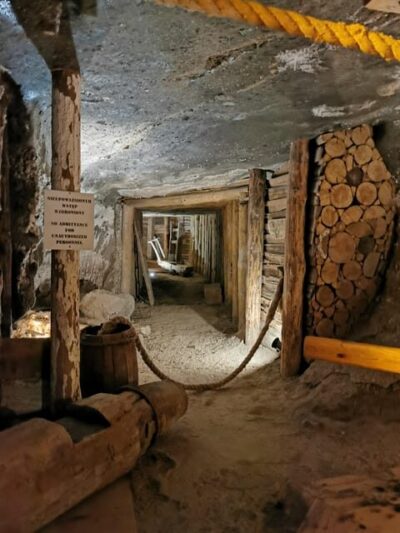 From Krakow: Wieliczka Salt Mine Guided Tour (Hotel Pick-up) - The Wieliczka plan: meeting point, timing, and what starts when