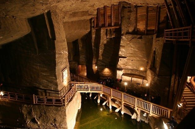 From Kraków: Wieliczka Salt Mine Guided Tour with Transport - Why Wieliczka feels like an underground city, not a museum