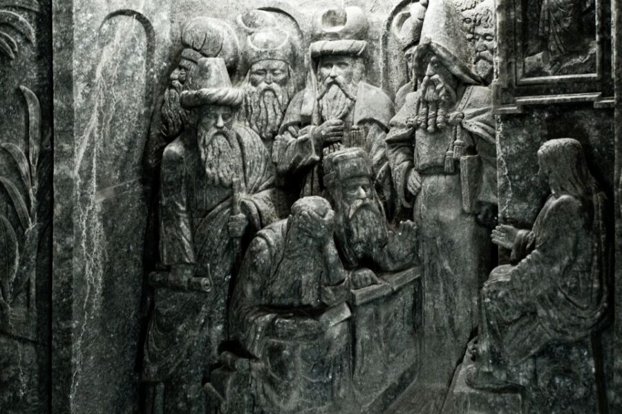 From Krakow: Wieliczka Salt Mine Half-Day Guided Tour - The Stairs, the Descent, and Why Shoes Matter