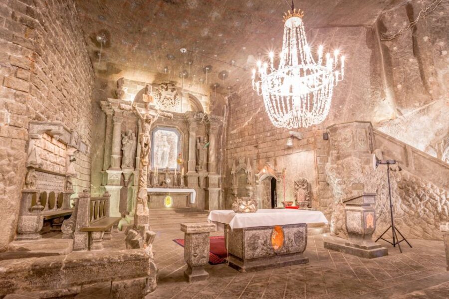 From Krakow: Wieliczka Salt Mine Tour with Hotel Pickup - What to wear and pack so you don’t suffer for the photos