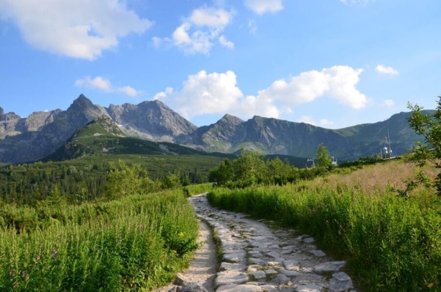From Krakow: Zakopane and Gubałówka Cable Car Private Tour - Price and value: is $290 per person the right fit?