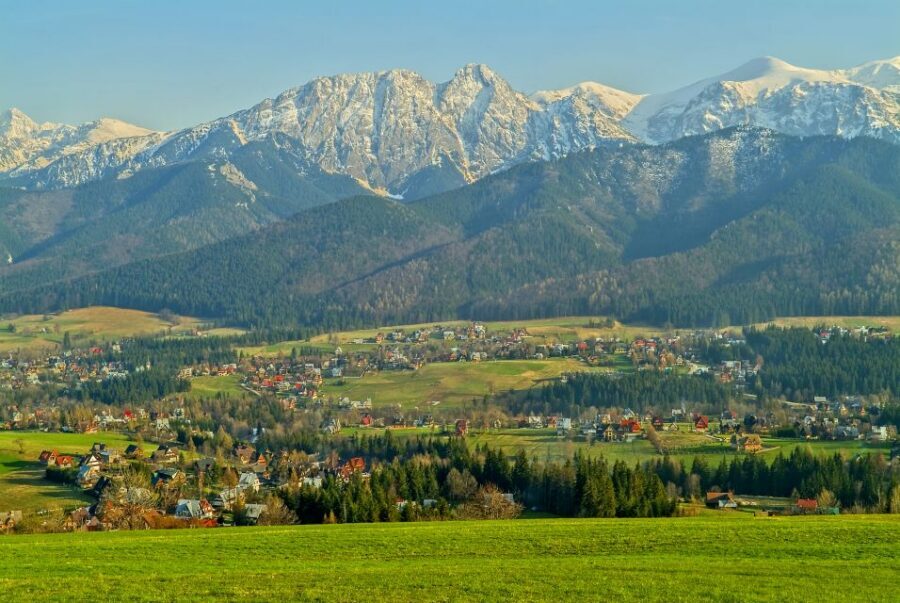 From Krakow: Zakopane and the Tatra Mountains - Old Zakopane: wooden parish church and a cemetery with personality