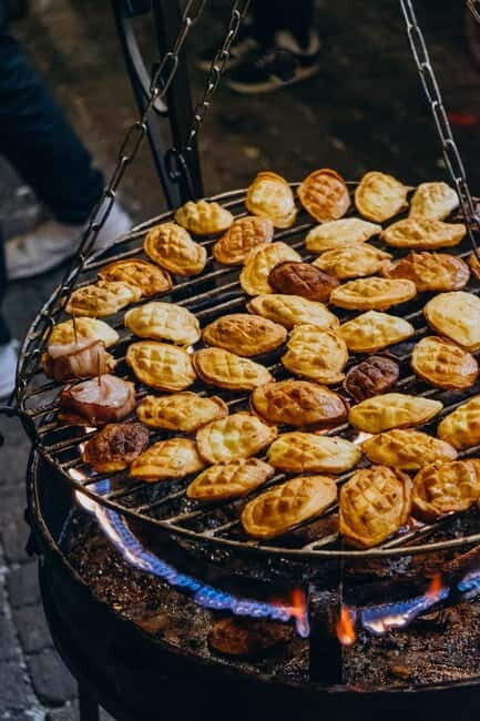 From Krakow: Zakopane and Thermal Pools Day Trip - Highlander cheese and regional alcohol tasting: what it is and how to think about it