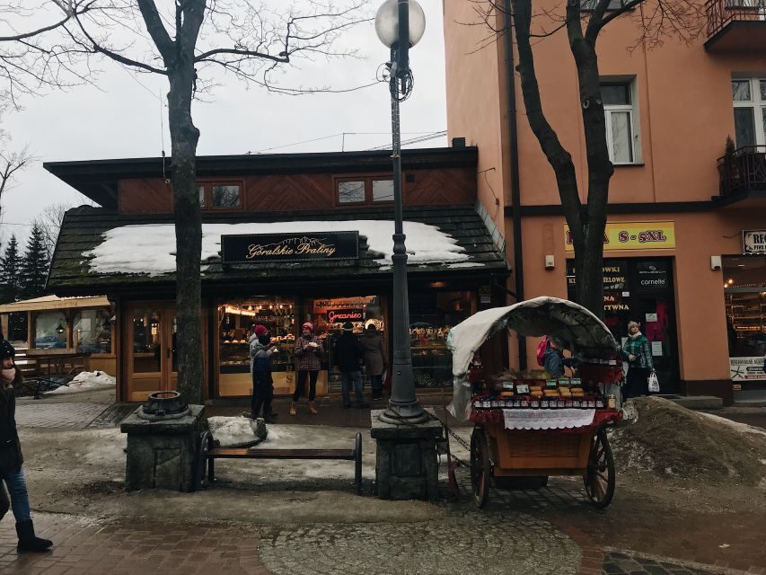 From Krakow: Zakopane & Hot Springs Day Tour - Zakopane free time and Krupówki Street: fun, but don’t expect calm
