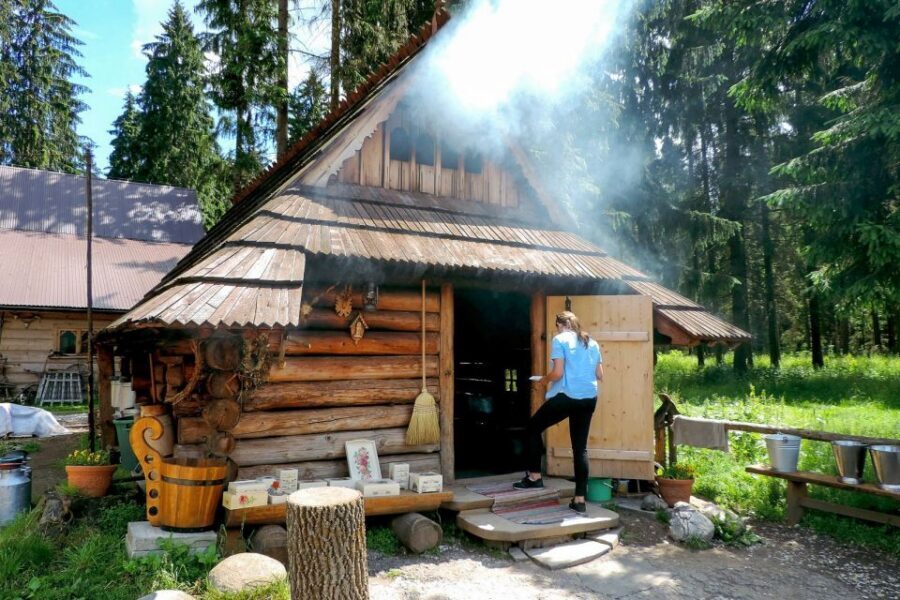 From Krakow: Zakopane Tour with Gubalowka Funicular & Museum - First stop: Tatra Mountain cheese and the taste of Podhale