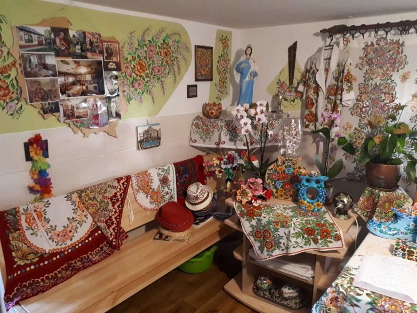 From Krakow: Zalipie Village Day-Tour - The Main Walk: Painted Houses and Village Details That Add Up