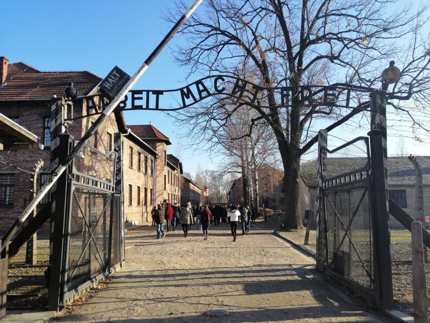 From Warsaw: Auschwitz-Birkenau Tour by Car - Pickup Timing: The Pre-Dawn Start You Should Actually Plan For