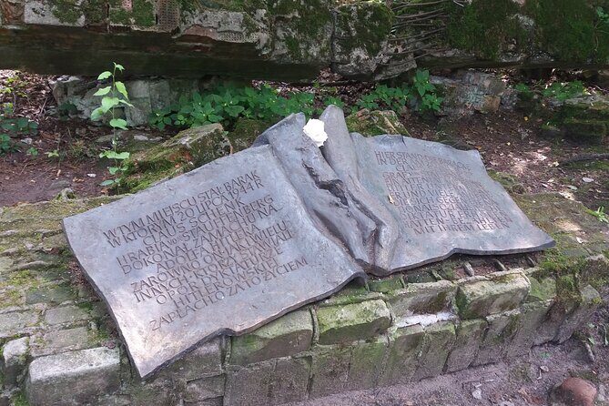 From Warsaw day tour to Wolf's Lair, Hitler's HQ by car - From Warsaw to the Masurian Woods: The Route Matters