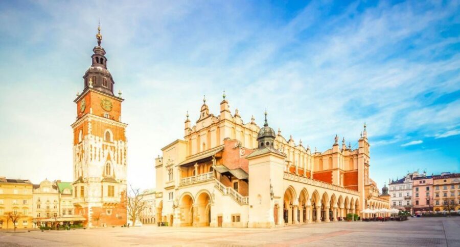From Warsaw: Guided Tour to Wieliczka Salt Mine and Krakow - Mine crowds and comfort tips for a long, early start