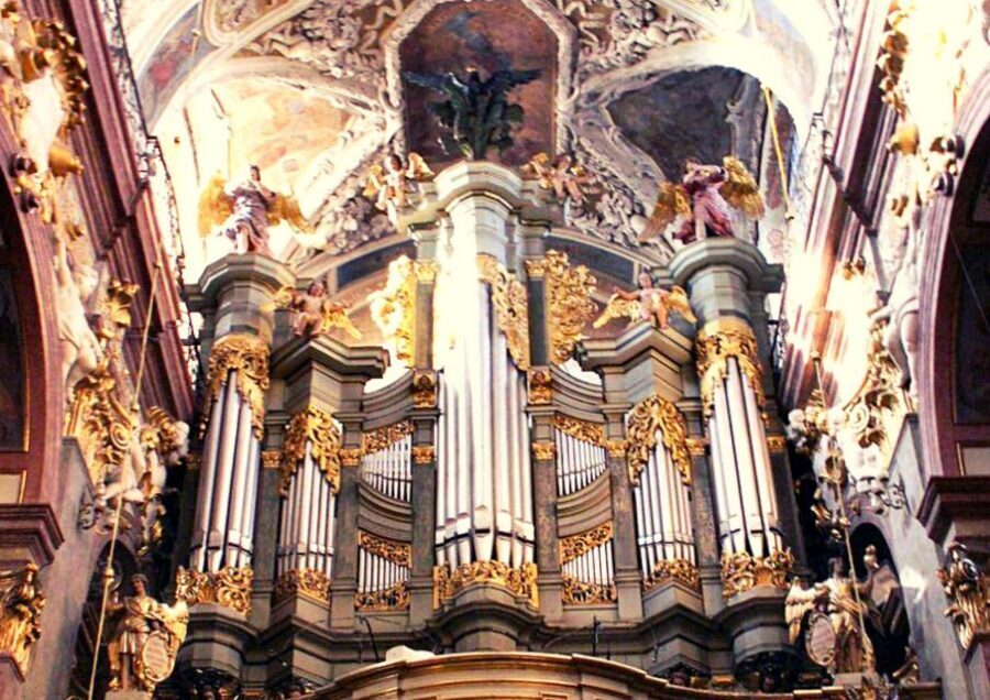 From Warsaw: Jasna Gora & Black Madonna Small Group Tour - John Paul II Votive Objects: Why the Stories Feel Personal