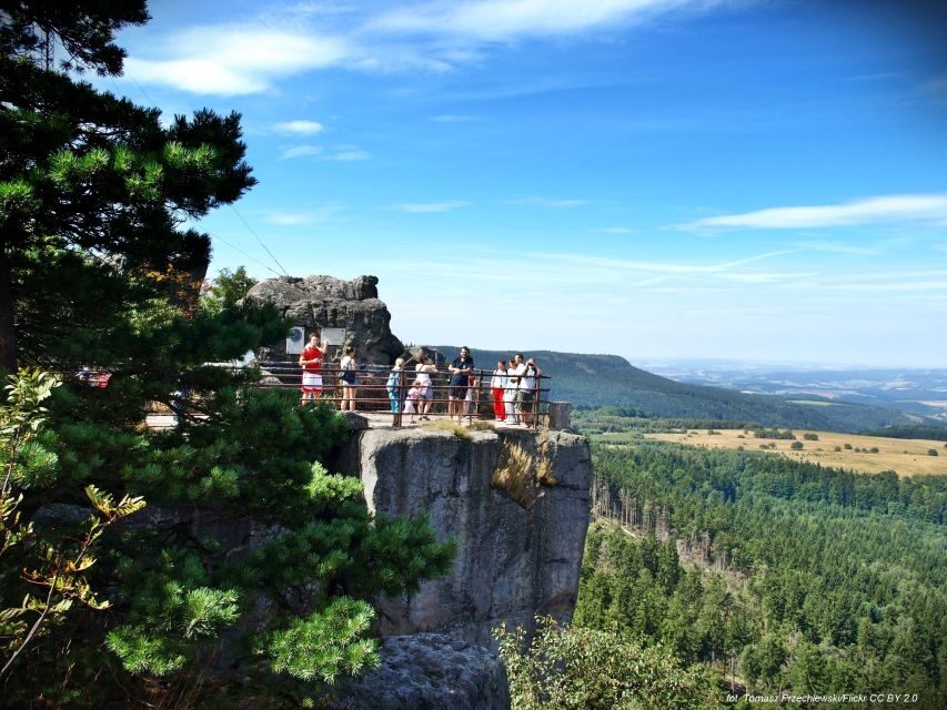 From Wroclaw: Full-Day Stolowe Mountains Trekking Tour - Karlow village to Szczeliniec Wielki: how the trek really feels