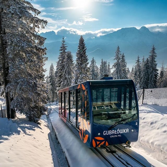 From Zakopane: Tatra Mountains, Sky walk & Hot Springs Tour - Chocholowska Thermal Baths: the 3-hour reset you’ll feel later