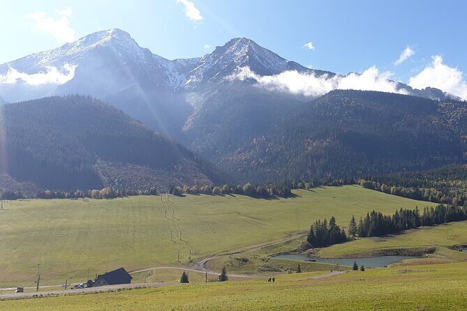 Full-Day Private Tour of Slovakia Treetop Walk and Zakopane - Zakopane’s Krupówki Street: mountain-town breaks