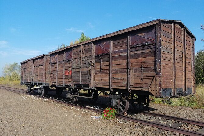 Full-Day Tour From Warsaw to Auschwitz (guided) and Krakow by car - The Car Ride: Comfort, Safe Driving, and Time on Your Side