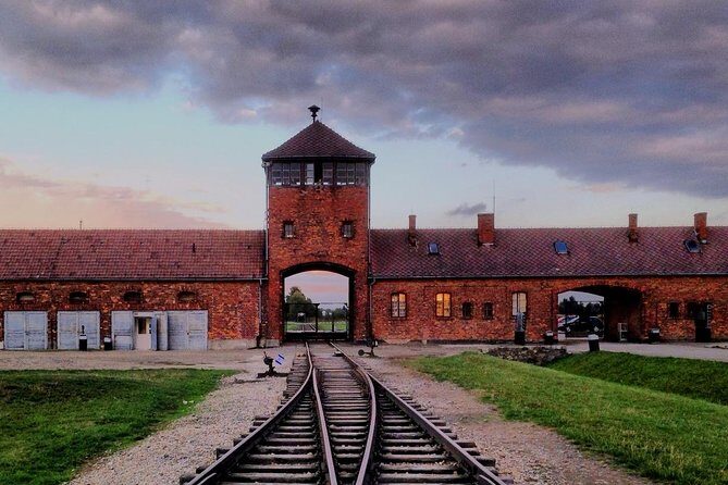 Full-Day Tour of Auschwitz and Wieliczka Salt Mine from Krakow - Salt Mine contrast: Wieliczka’s underground world in 2 hours