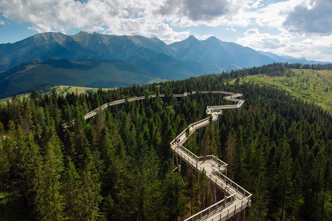 Full-Day Zakopane and Slovakia Treetop Walk From Krakow - Ždiar folk village: the culture pause that keeps the day from being only scenery