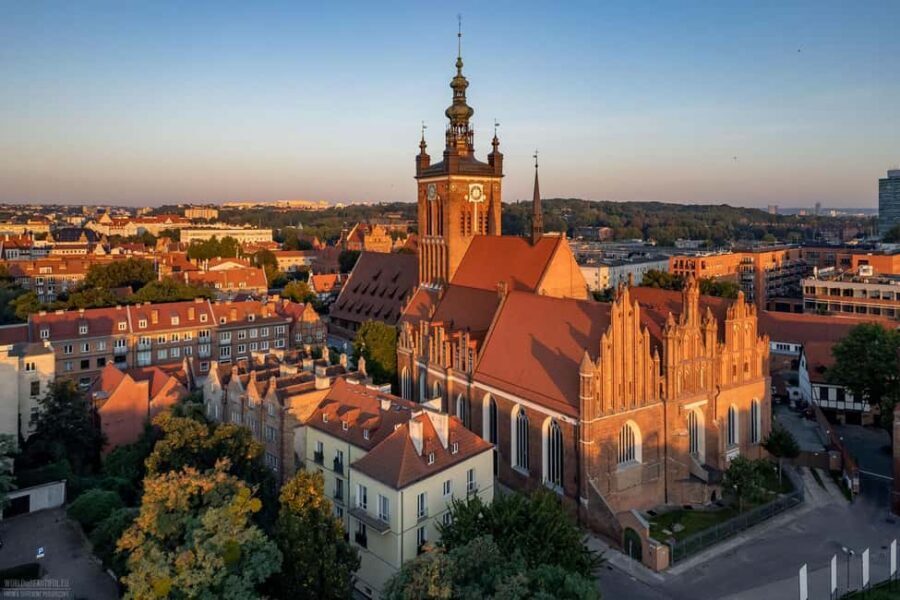 Gdansk: Chopin's Piano Concert by Candle Glow - Inside the Rectoral Church of St. Catherine: what the evening feels like