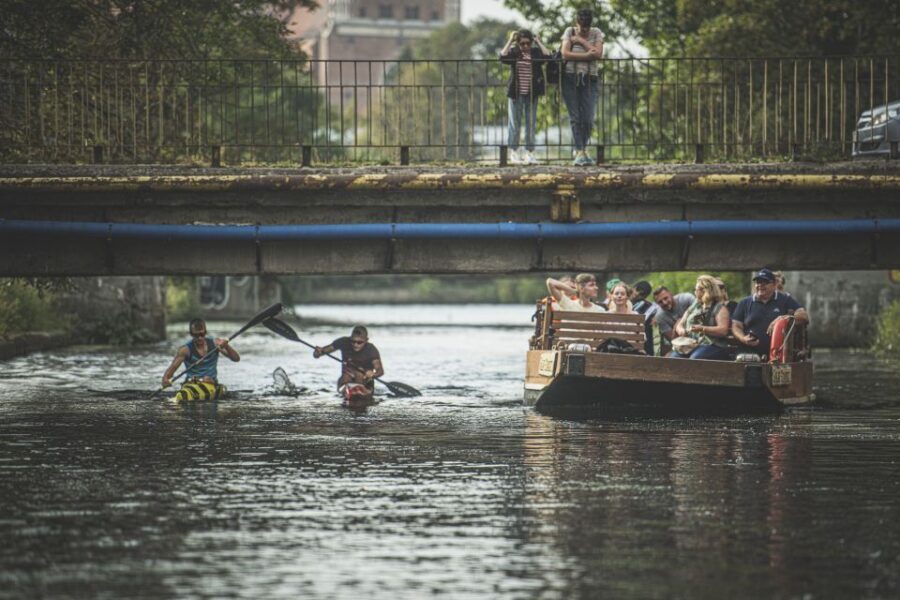 Gdansk: City Cruise on Historical Polish Boat - World War II submarine production: what the route is trying to teach