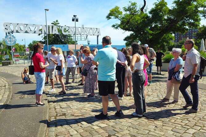 Gdansk European Solidarity Centre Guided Tour - How the guide makes the story click in English