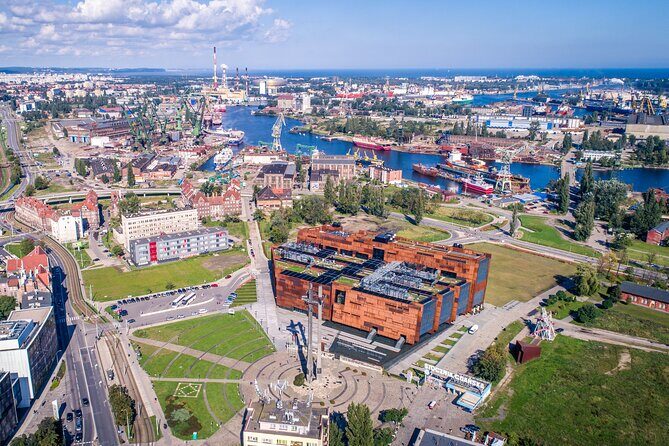 Gdansk European Solidarity Centre Guided Tour - Should you book the Gdansk European Solidarity Centre guided tour?