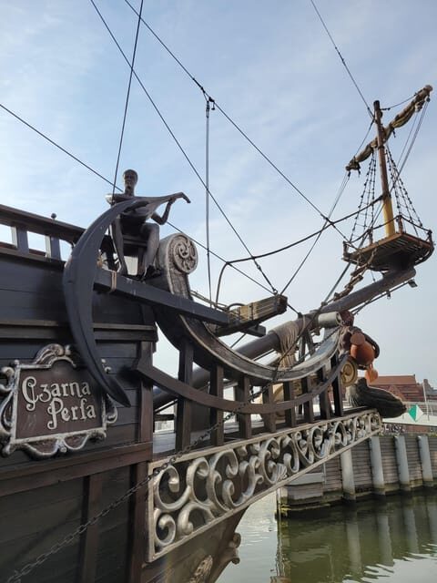 Gdansk: Guided Round-Trip Cruise to Westerplatte - Where You Board: Długie Pobrzeże by Gdanski Bowke