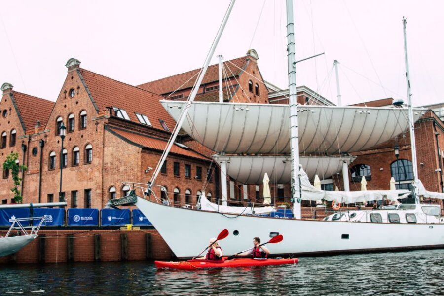 Gdańsk: Islands and Canals Private Kayak Tour - Who this private tour is best for