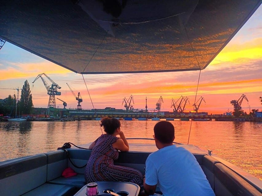 Gdańsk: Motława River Eco Cruise at Sunset with Prosecco - Why the Motława River at Sunset Hits Different in Gdańsk